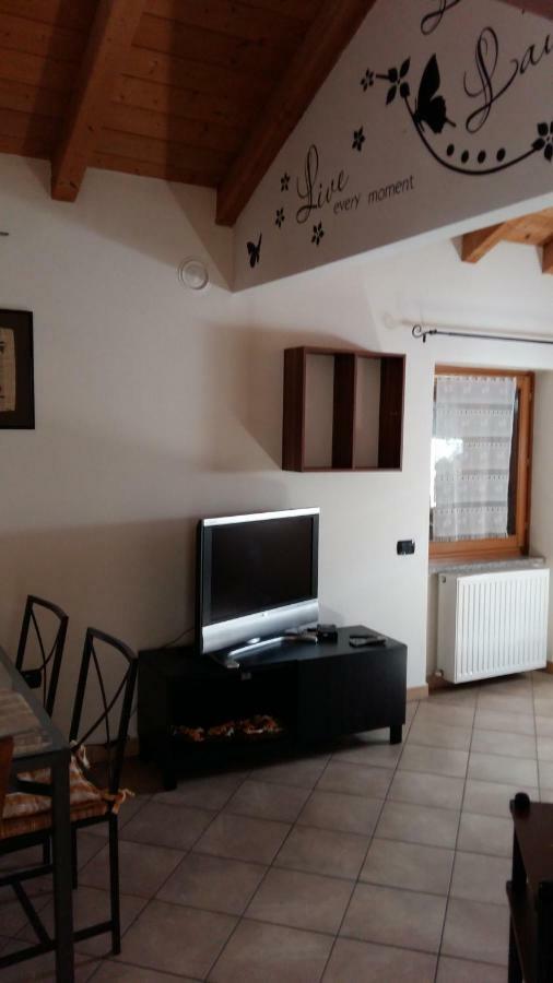 Appartamento Casa vacanze Ca' Manara Stazzona Esterno foto